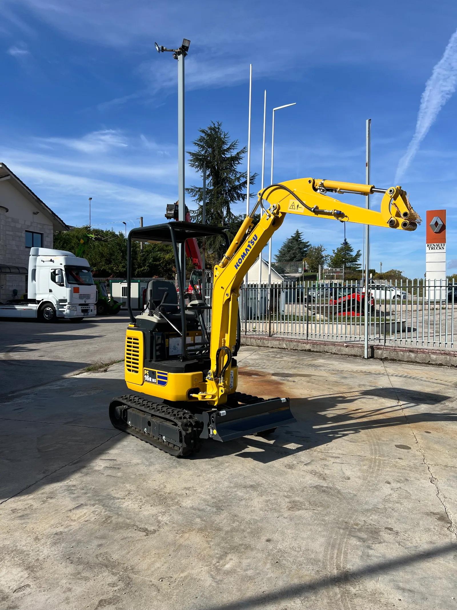 Komatsu PC16R-3 HS – foto 1