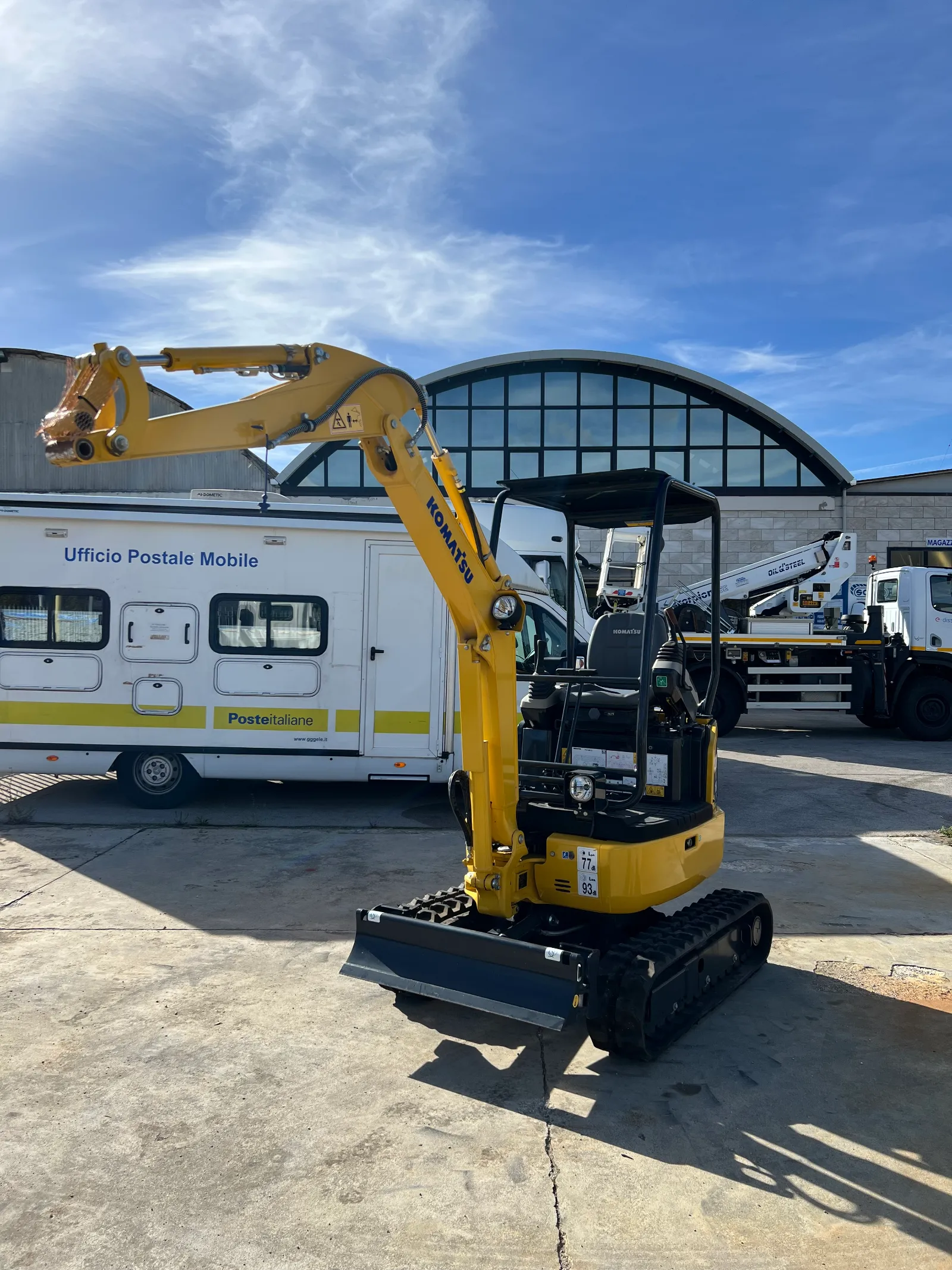 Komatsu PC16R-3 HS – foto 2